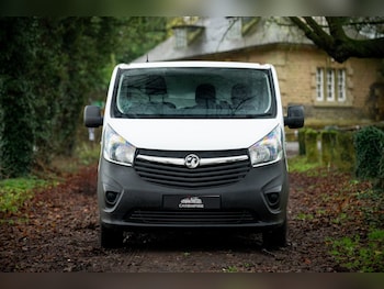 Vauxhall Vivaro feature image