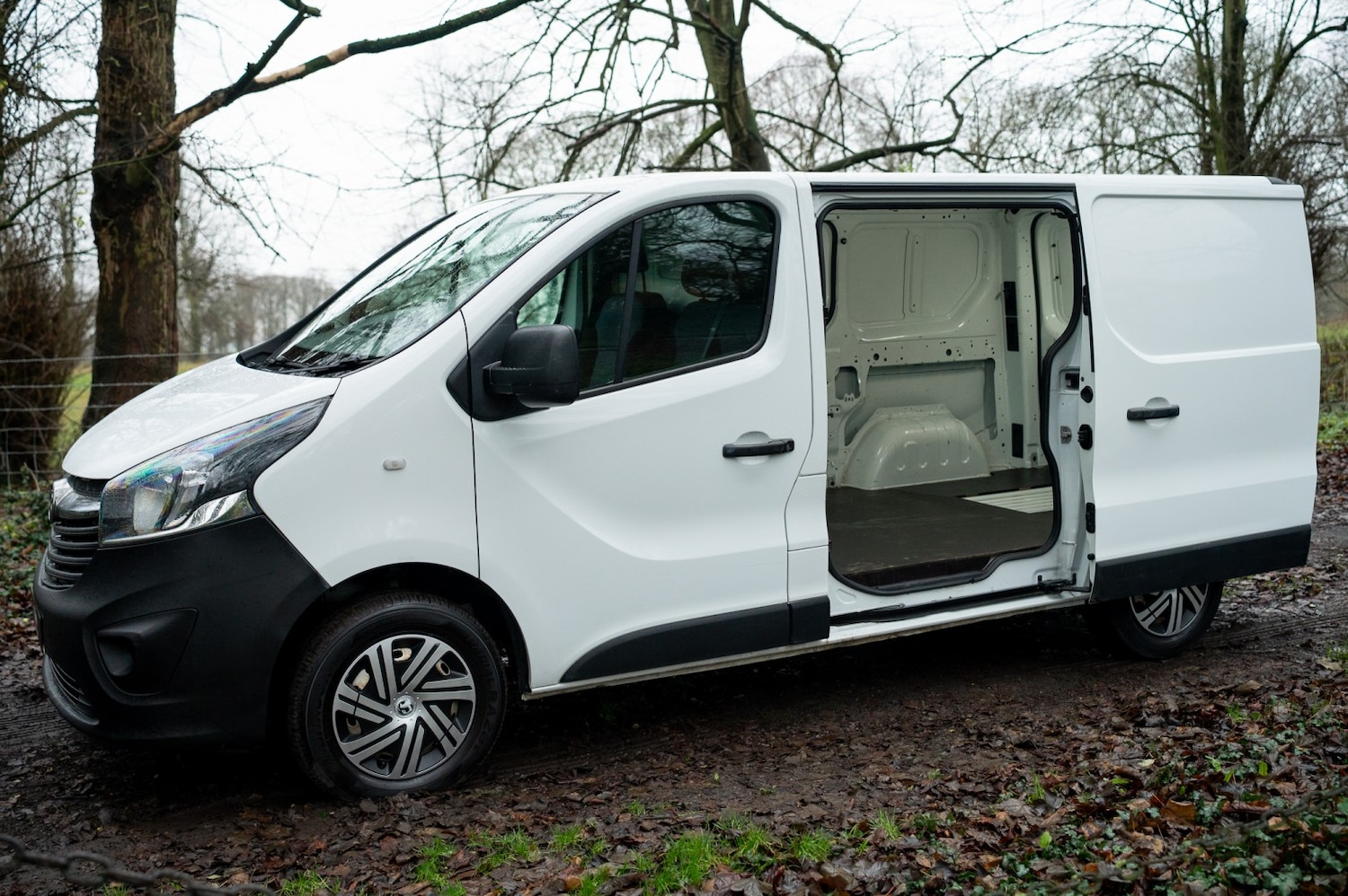 Used Vauxhall Vivaro 2018 for sale - 77038876: Photo 7