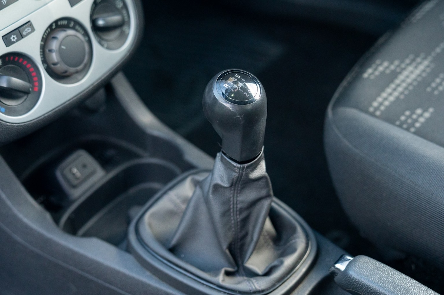 Used Vauxhall Corsa 2014 for sale - 77038946: Photo 16