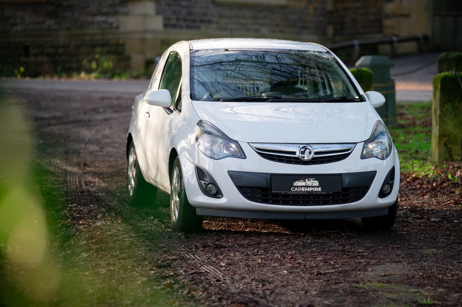 Used Vauxhall Corsa 2014 for sale - 77038946: Photo 3
