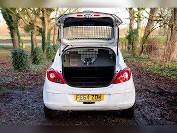 Used Vauxhall Corsa 2014 for sale - 77038946: Photo