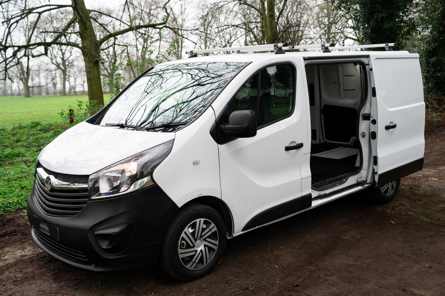 Used Vauxhall Vivaro 2018 for sale - 77968695: Photo 2