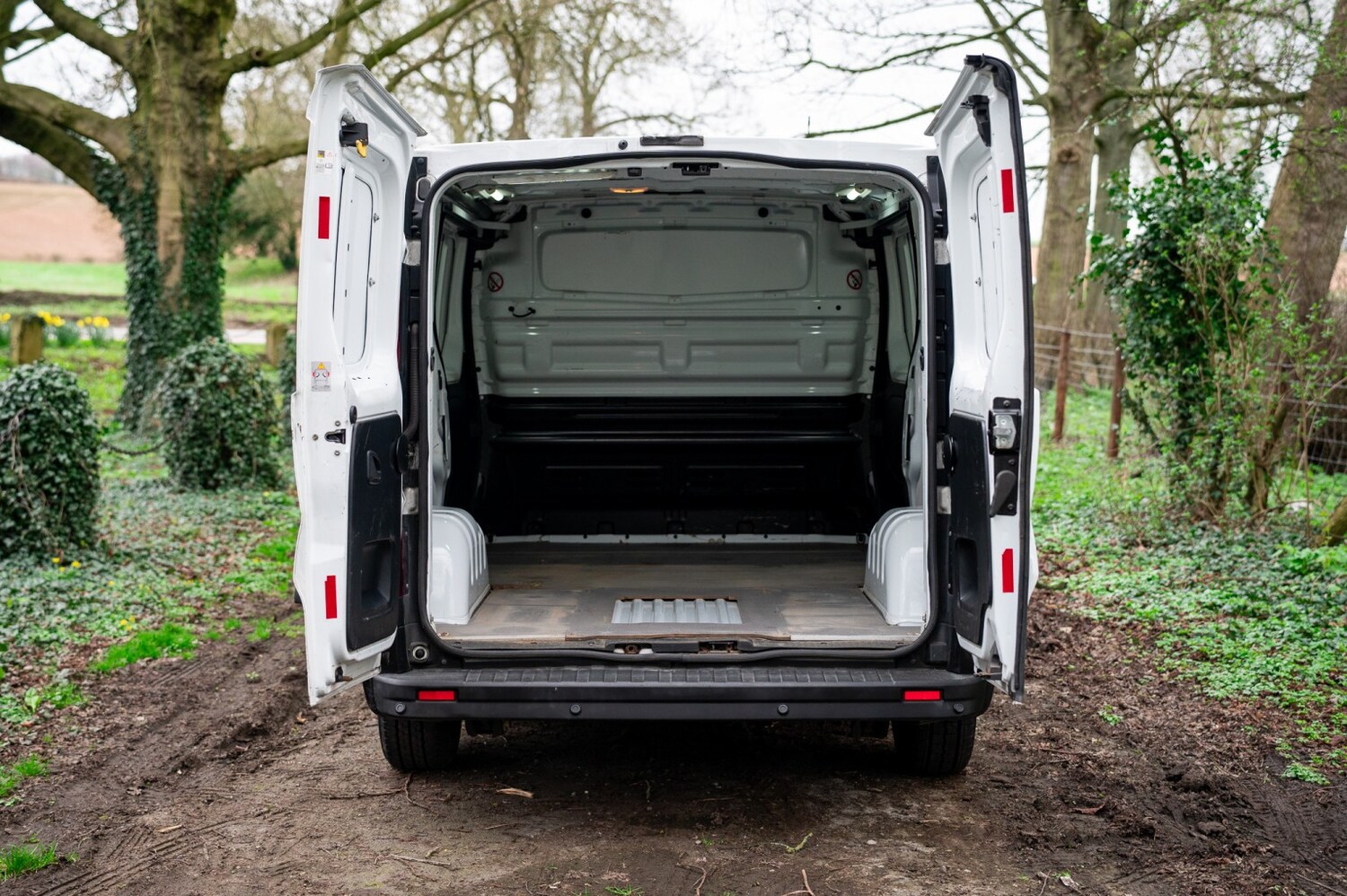 Used Vauxhall Vivaro 2016 for sale - 77880959: Photo 18