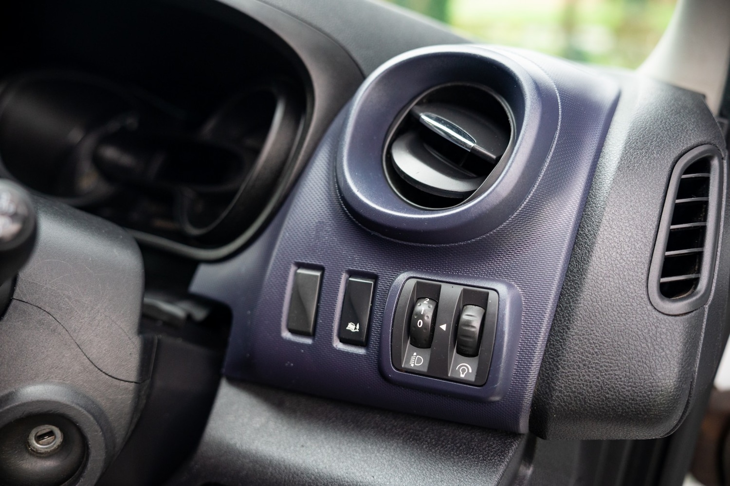 Used Vauxhall Vivaro 2016 for sale - 77880959: Photo 21