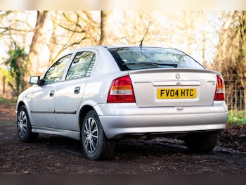 Used Vauxhall Astra 2004 for sale - 77038947: Photo