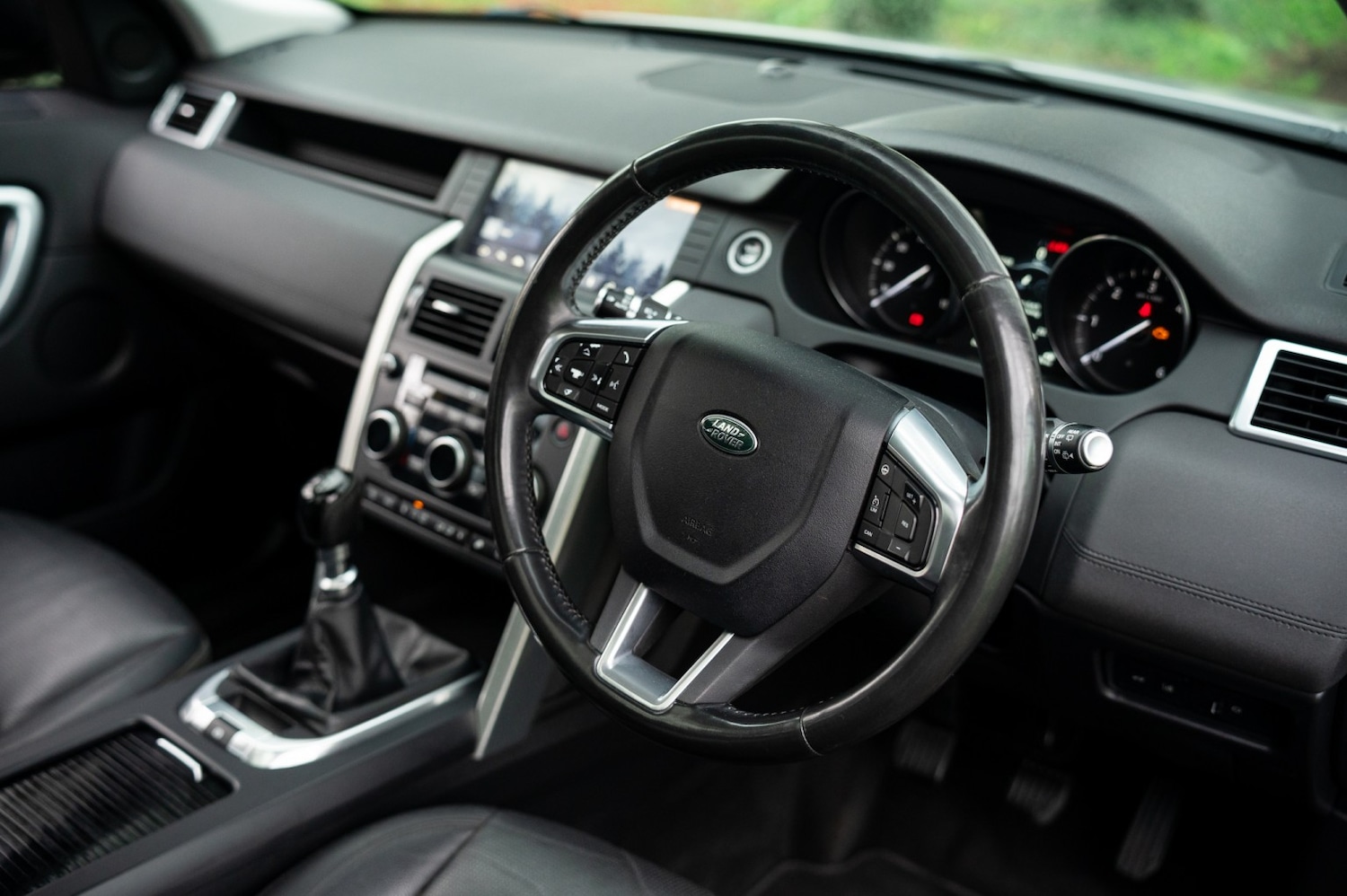 Used Land Rover Discovery Sport 2017 for sale - 77968693: Photo 3