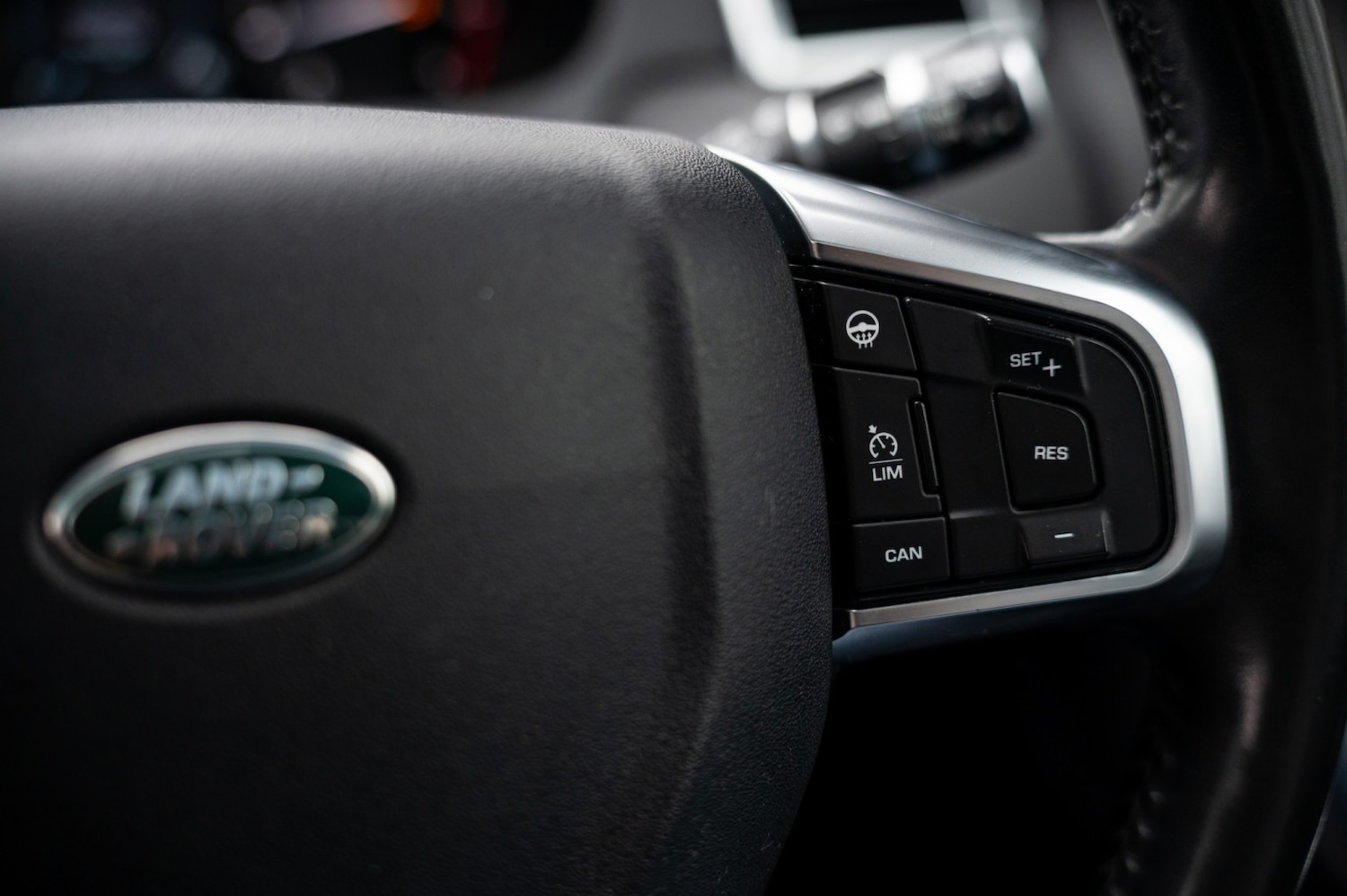 Used Land Rover Discovery Sport 2017 for sale - 77968693: Photo 49