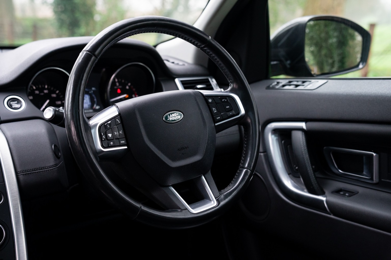 Used Land Rover Discovery Sport 2017 for sale - 77968693: Photo 52