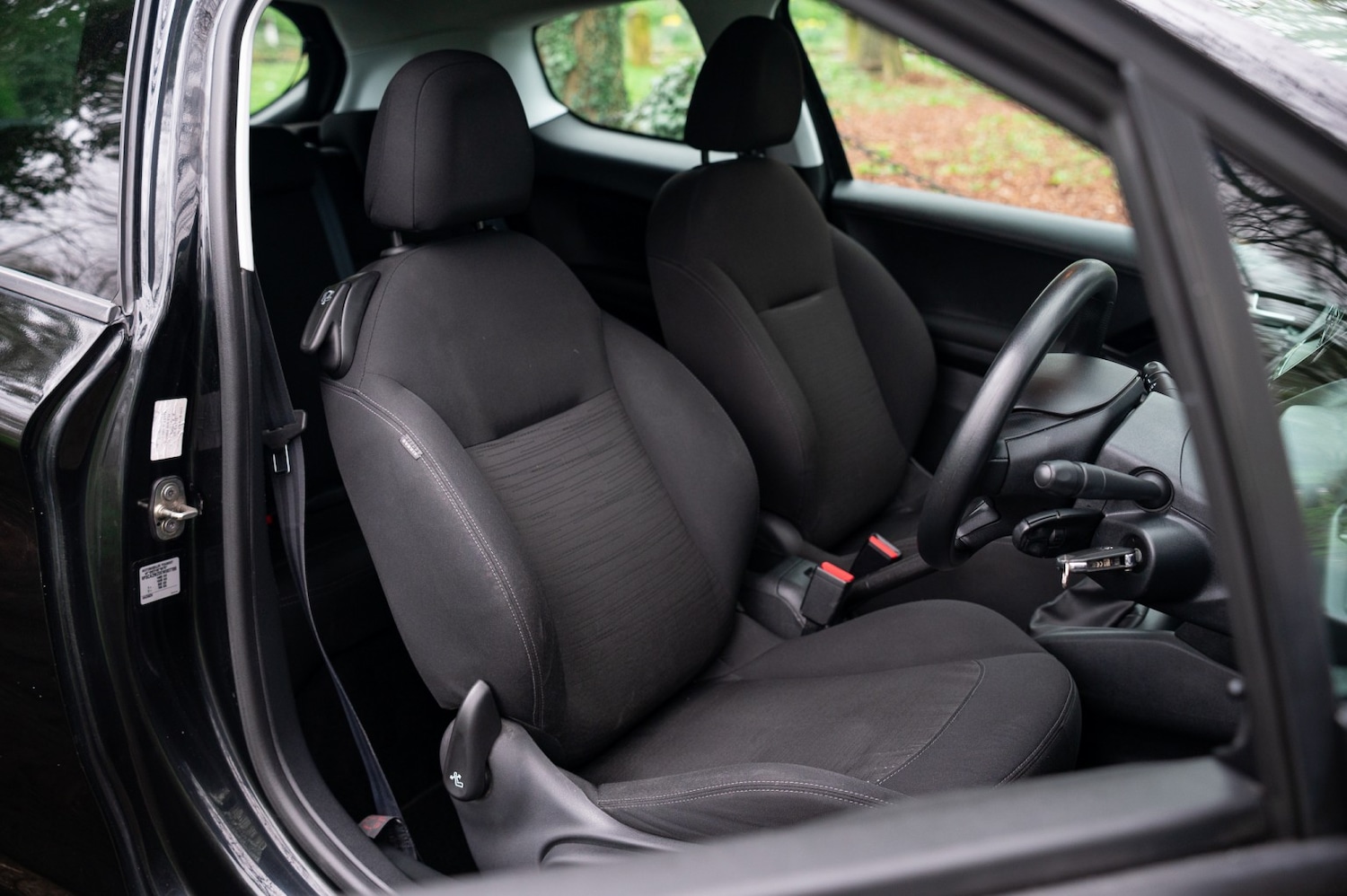 Used Peugeot 208 2014 for sale - 77968670: Photo 20