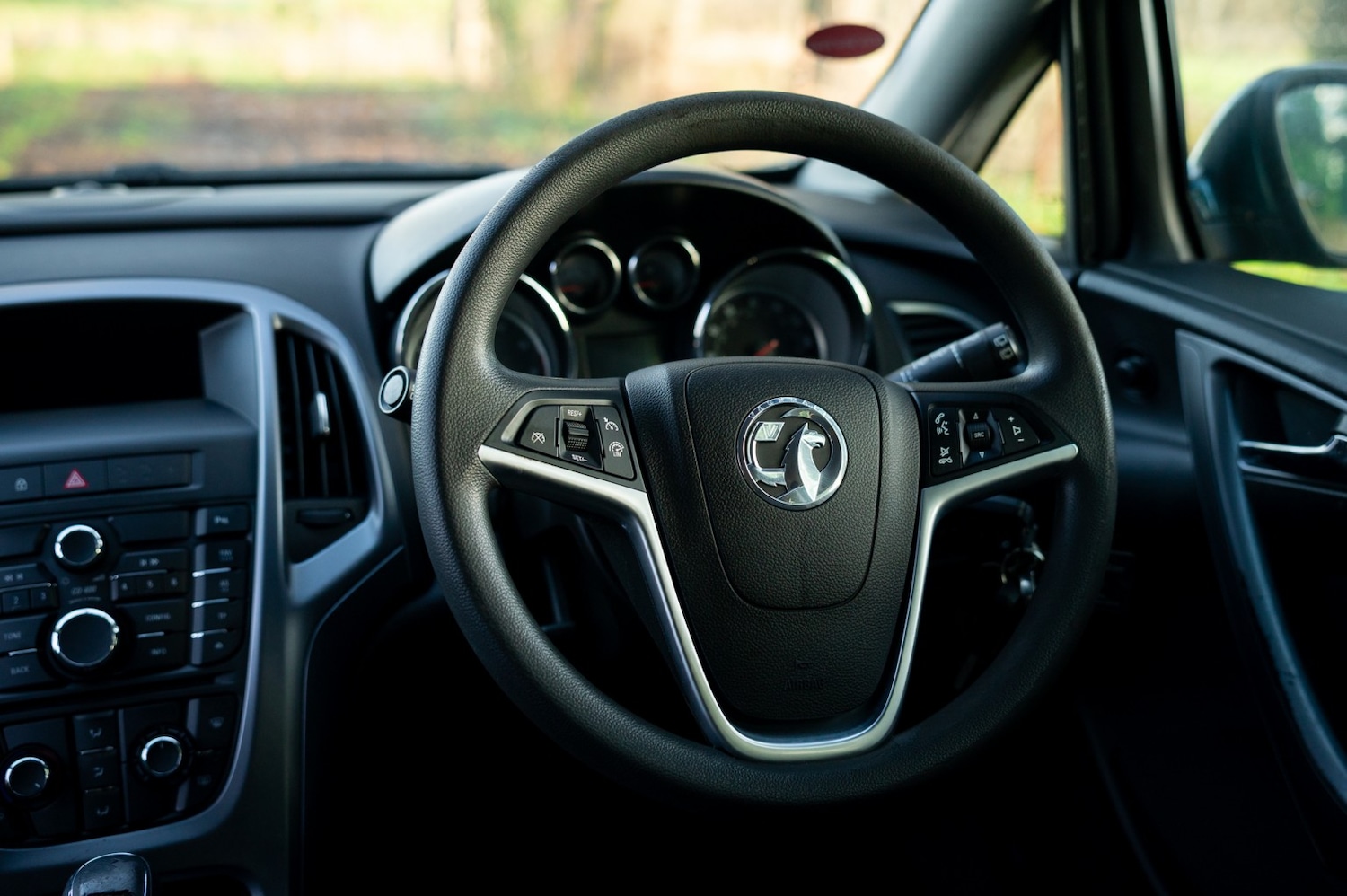 Used Vauxhall Astra 2014 for sale - 77092128: Photo 31