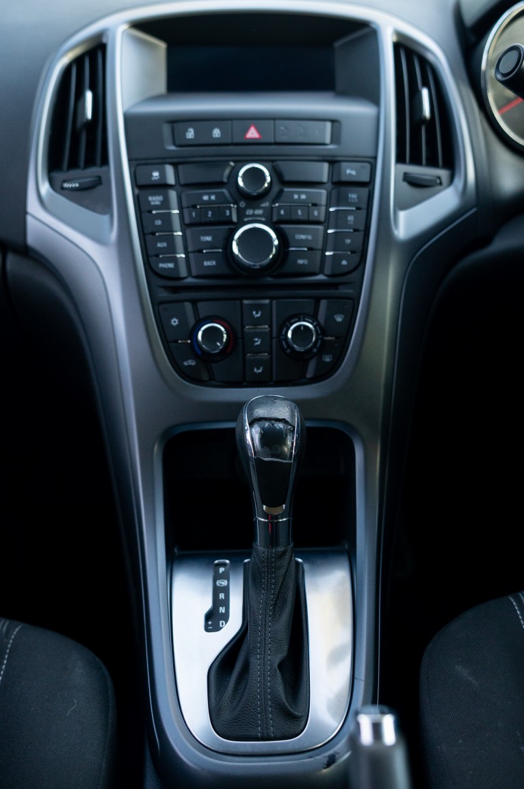 Used Vauxhall Astra 2014 for sale - 77092128: Photo 33