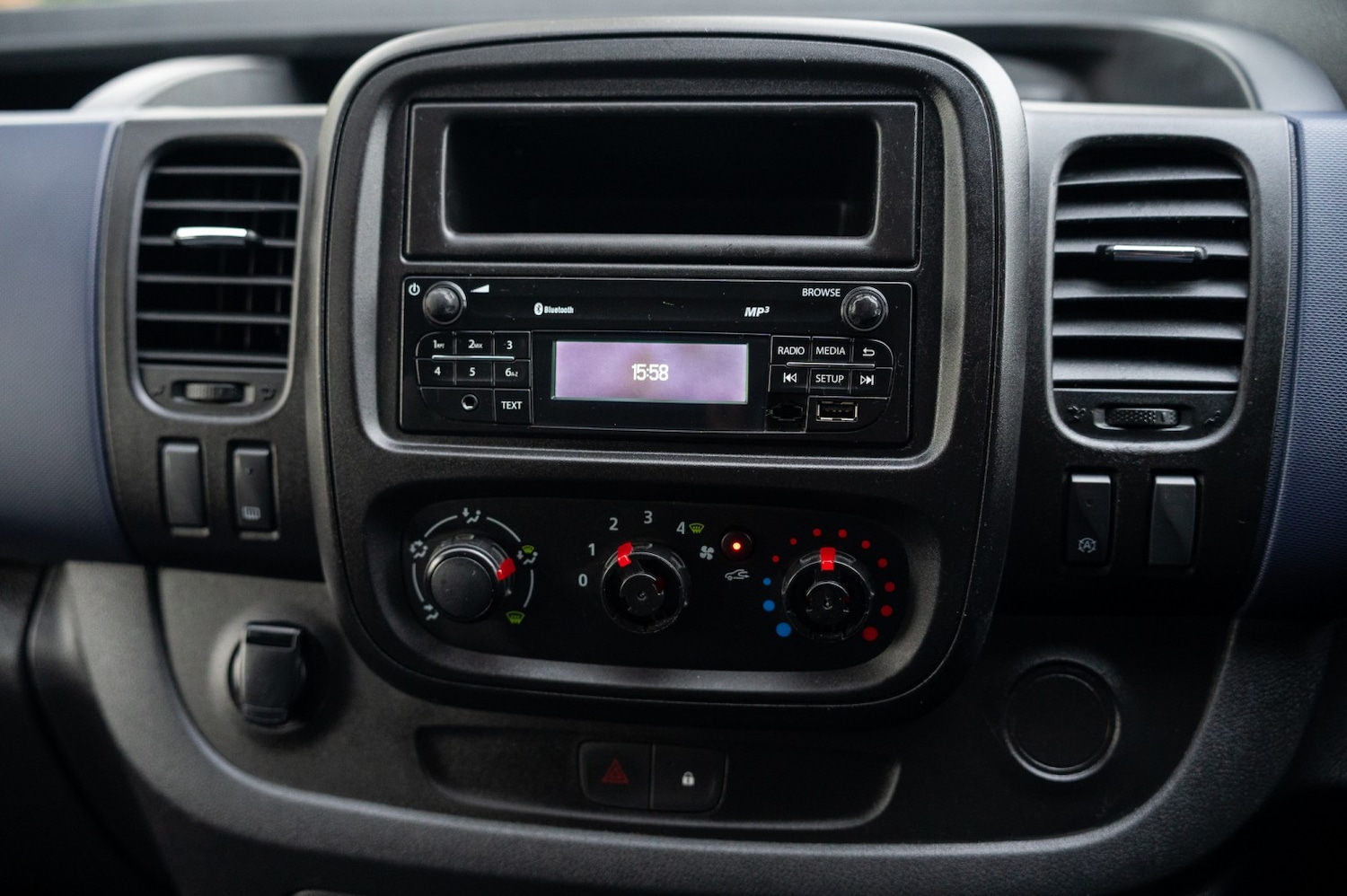 Used Vauxhall Vivaro 2018 for sale - 77707156: Photo 19