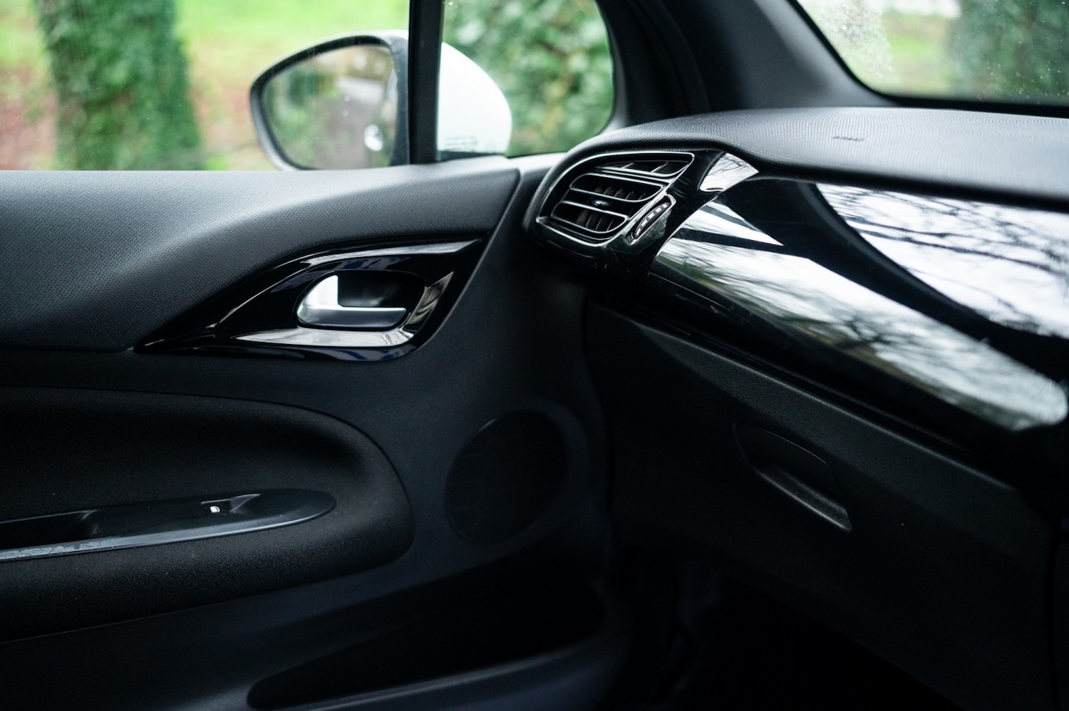 Used Citroen DS3 2013 for sale - 77536000: Photo 40