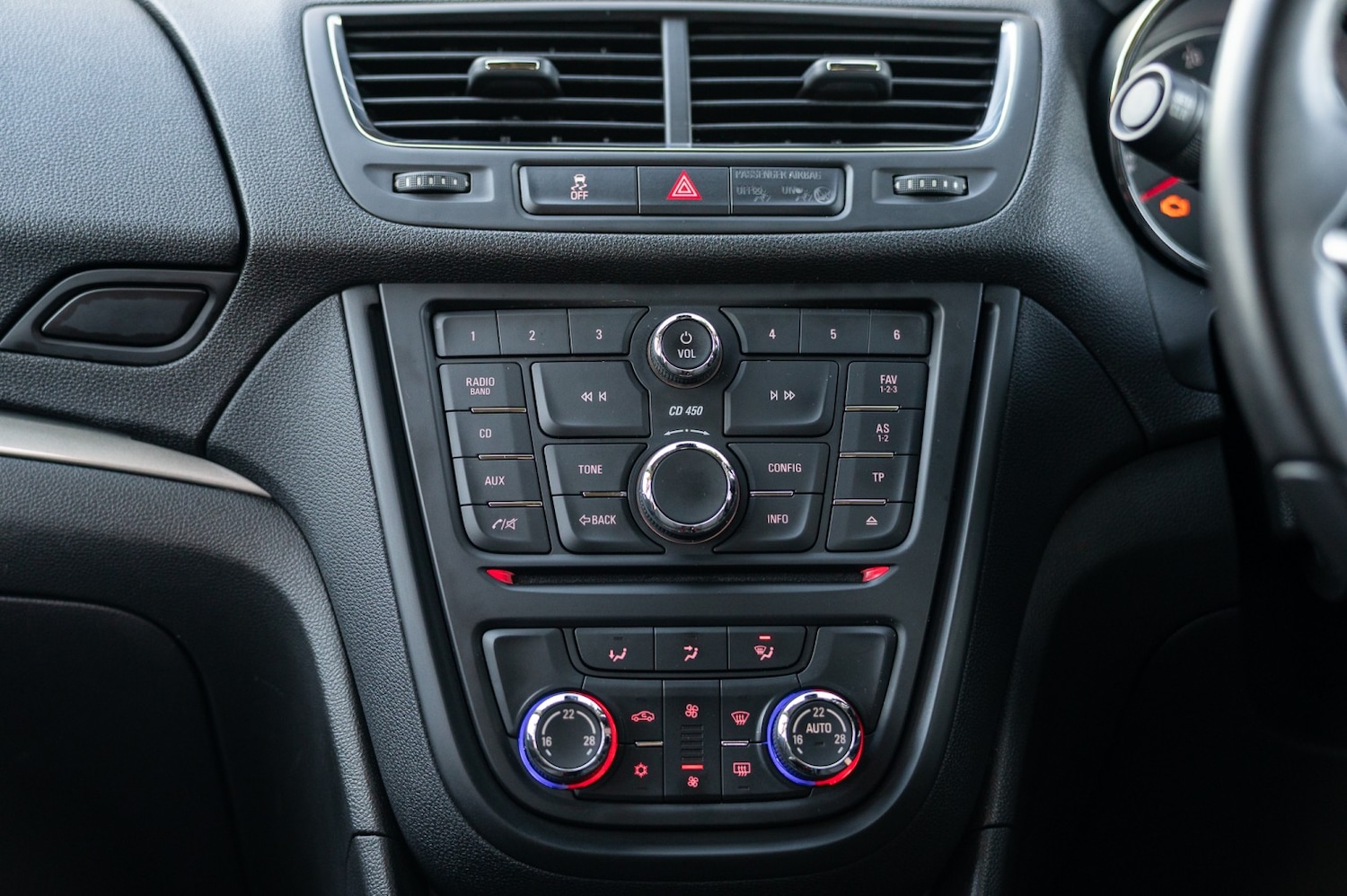 Used Vauxhall Mokka 2014 for sale - 77766442: Photo 34