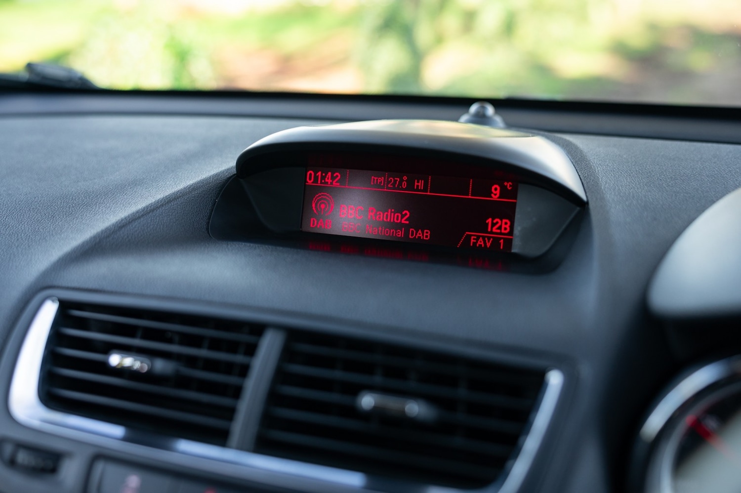 Used Vauxhall Mokka 2014 for sale - 77766442: Photo 38