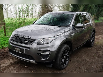 Used Land Rover Discovery Sport 2017 for sale - 78553551: Photo