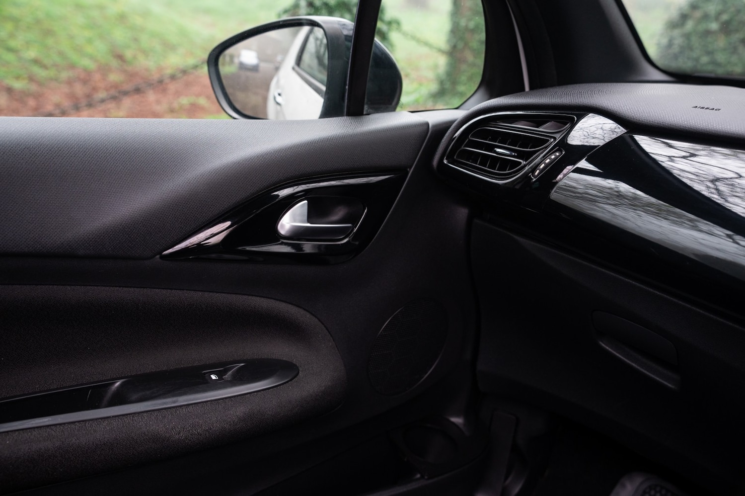 Used Citroen DS3 2013 for sale - 77977165: Photo 37