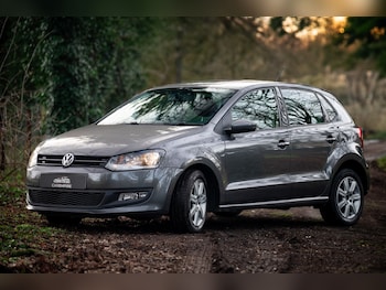 Used Volkswagen Polo 2013 for sale - 77584522: Photo