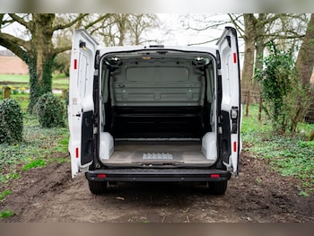 Used Vauxhall Vivaro 2017 for sale - 78526448: Photo