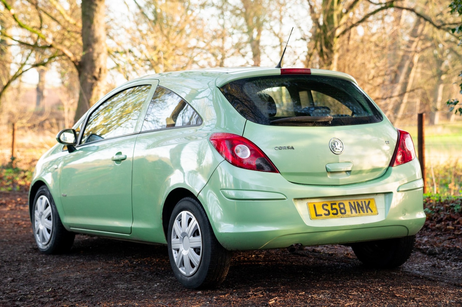 Used Vauxhall Corsa 2009 for sale - 77038880: Photo 10