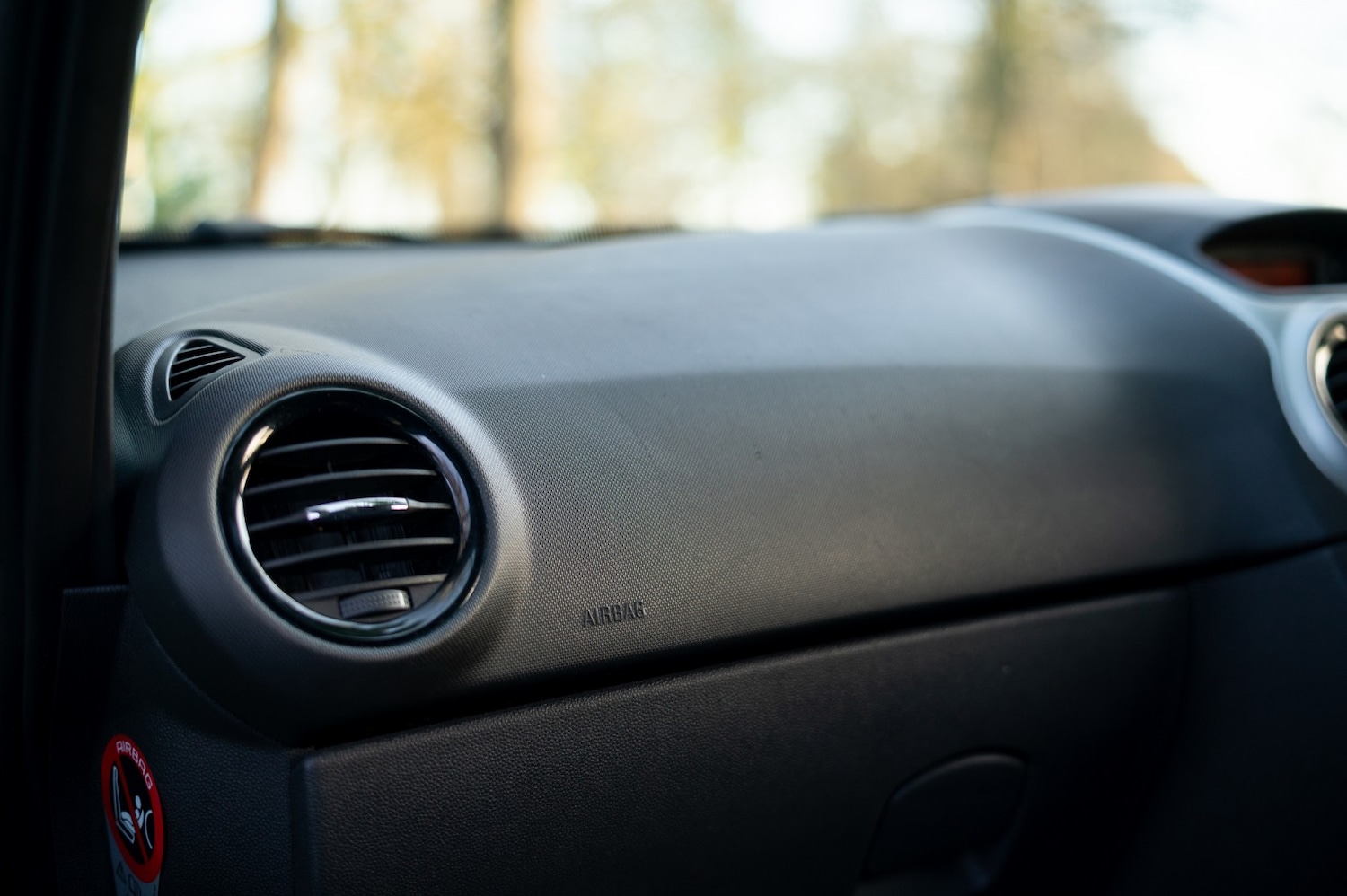 Used Vauxhall Corsa 2009 for sale - 77038880: Photo 20