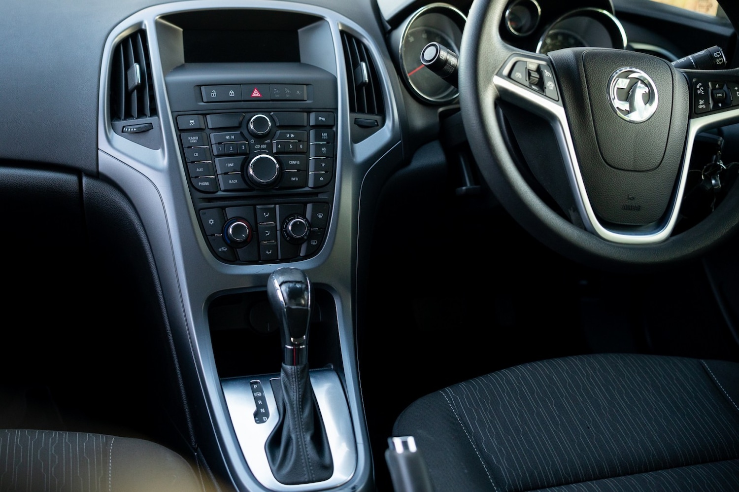 Used Vauxhall Astra 2014 for sale - 77038877: Photo 32