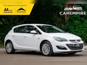 Used Vauxhall Astra 2015 for sale - 79739758: Photo