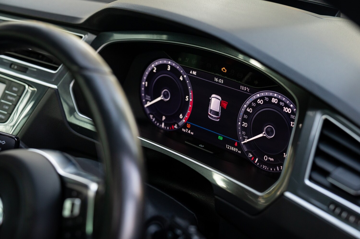 Used Volkswagen Tiguan 2016 for sale - 78004348: Photo 35