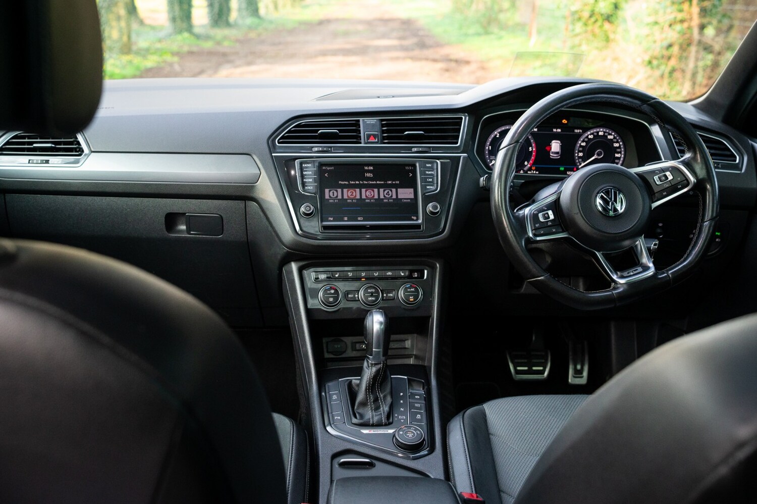 Used Volkswagen Tiguan 2016 for sale - 78004348: Photo 45