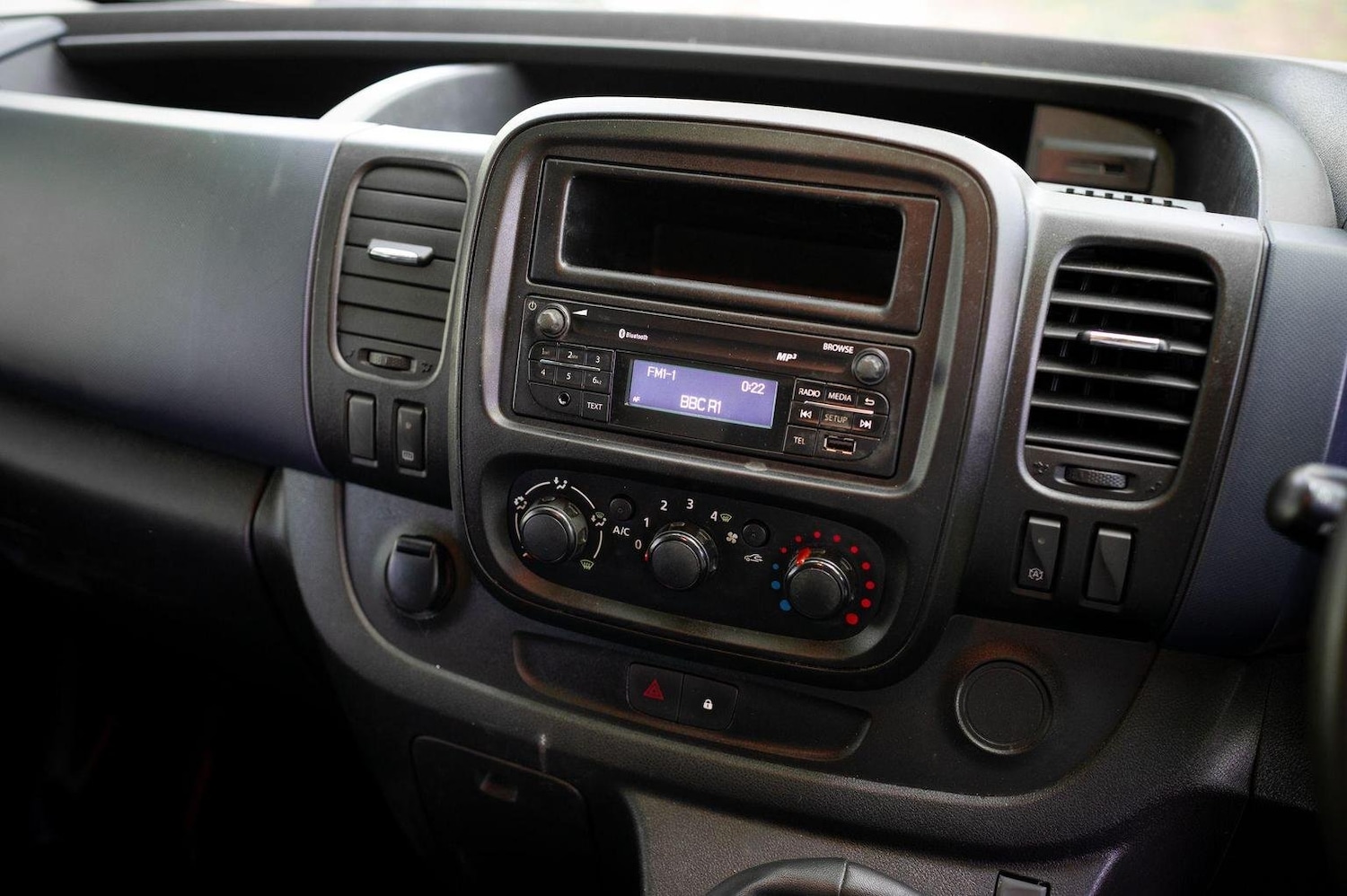 Used Vauxhall Vivaro 2017 for sale - 77027903: Photo 12