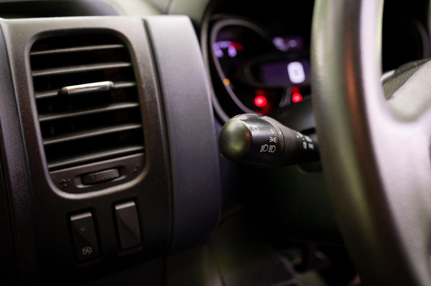 Used Vauxhall Vivaro 2017 for sale - 77027903: Photo 16