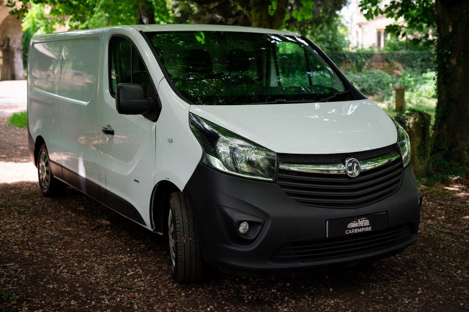 Used Vauxhall Vivaro 2017 for sale - 77027903: Photo 4