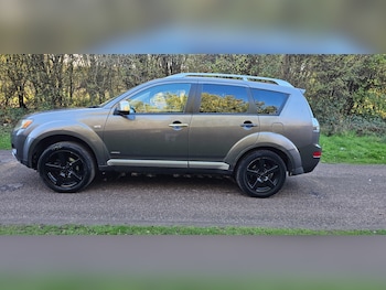 Used Mitsubishi Outlander 2008 for sale - 76347365: Photo