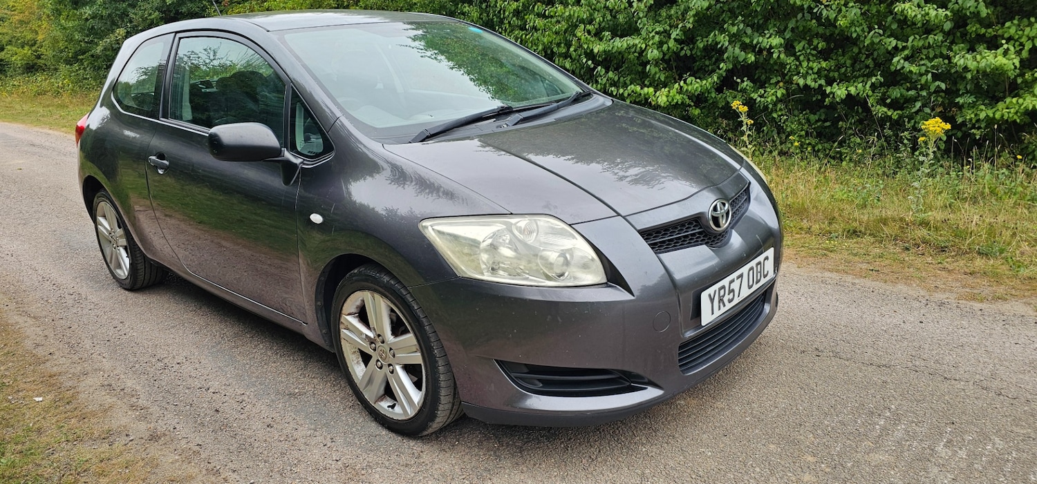 Vehicle 1