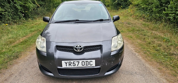 Used Toyota Auris 2007 for sale - 75599142: Photo 2