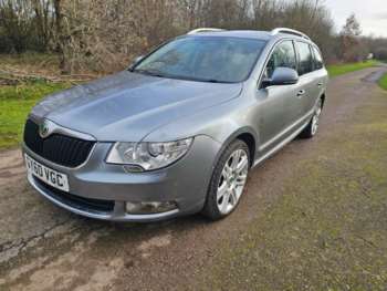 Used Skoda Superb 2010 for sale - 75235134: Photo