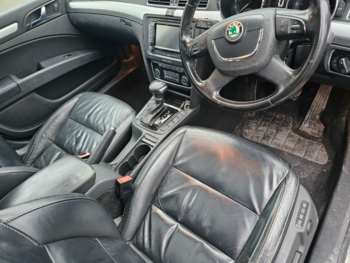 Used Skoda Superb 2010 for sale - 75235134: Photo