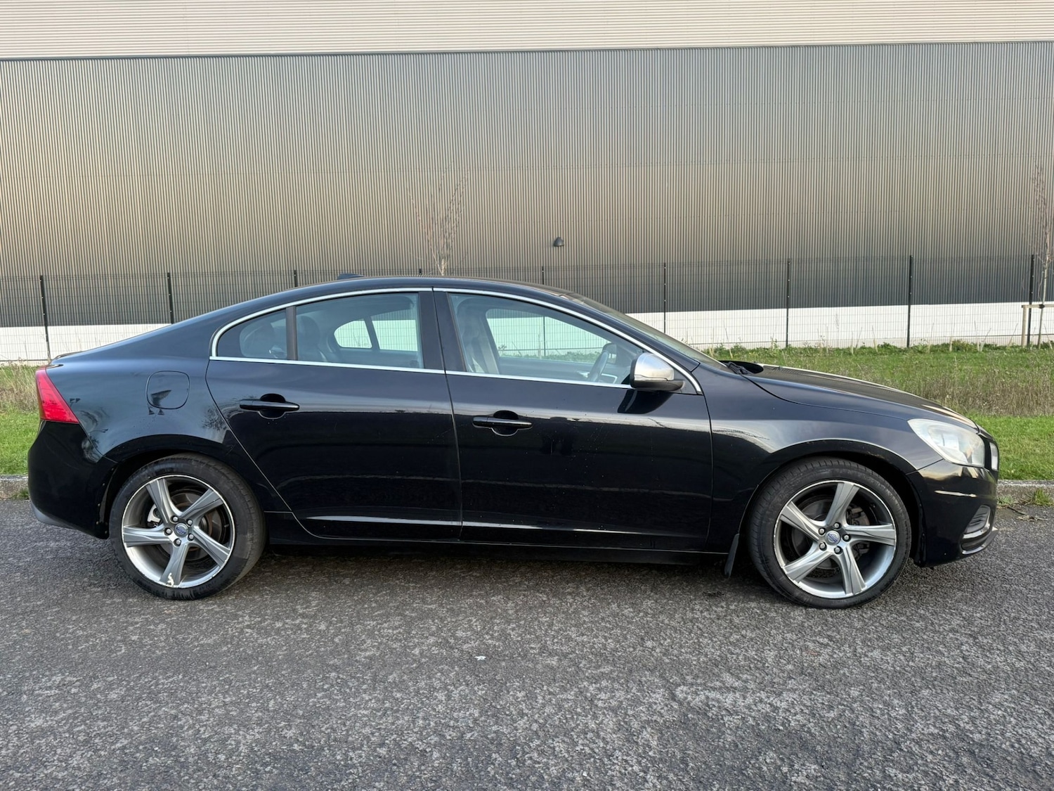 Used Volvo S60 2012 for sale - 76980340: Photo 8