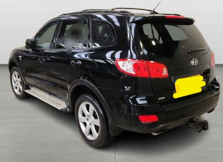 Used Hyundai Santa Fe 2008 for sale - 76238492: Photo 3