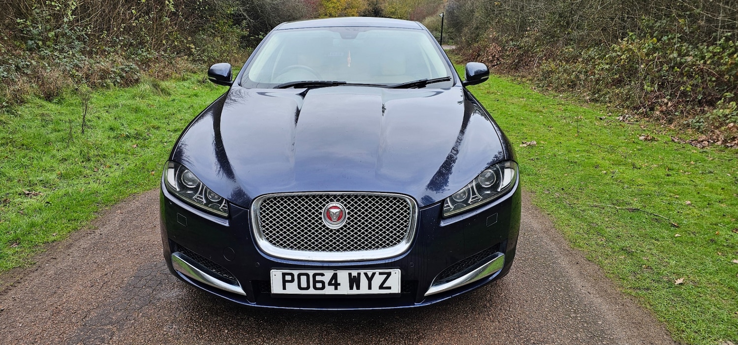 Used Jaguar XF 2014 for sale - 76218706: Photo 2