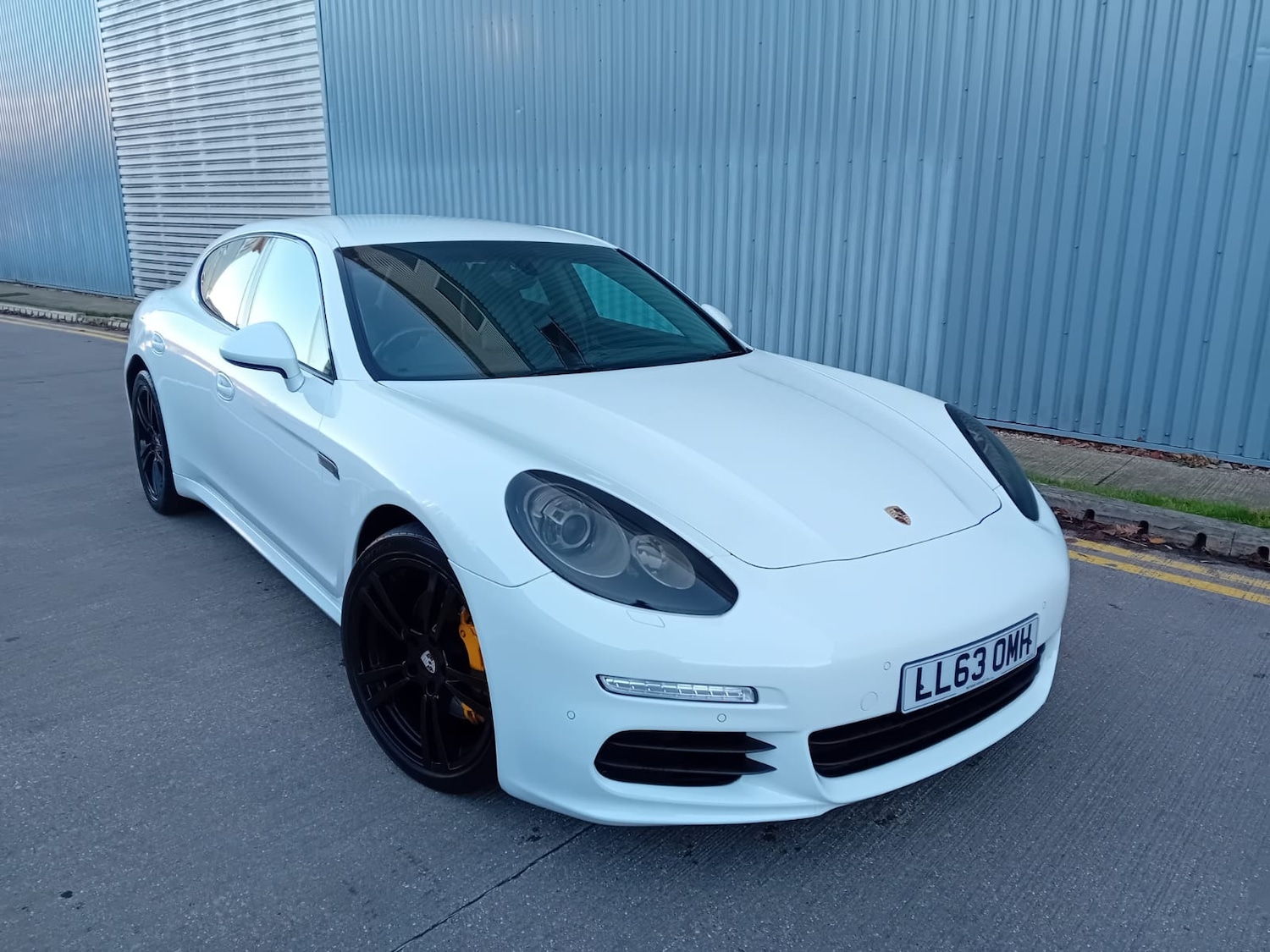 Used Porsche Panamera 2013 for sale - 76961405: Photo 2