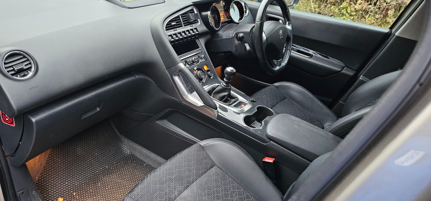 Used Peugeot 3008 2016 for sale - 76198556: Photo 9