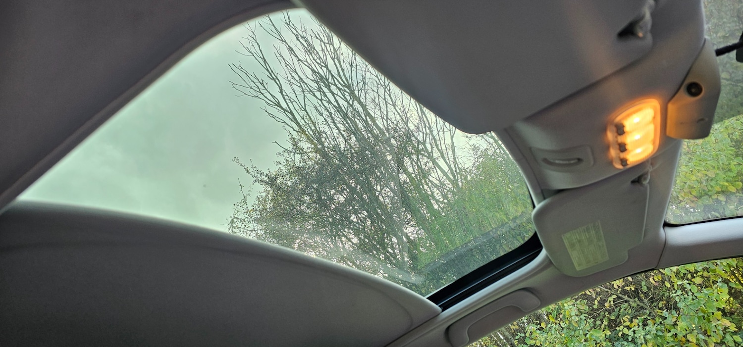 Used Nissan Qashqai 2012 for sale - 76335269: Photo 13