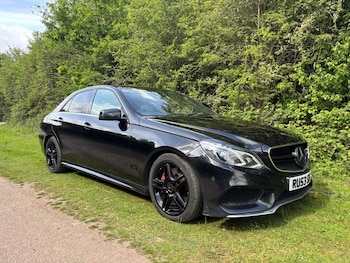 Used Mercedes-Benz E Class 2013 for sale - 79191773: Photo