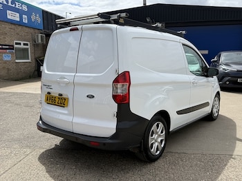 Used Ford Transit Courier 2016 for sale - 78107315: Photo