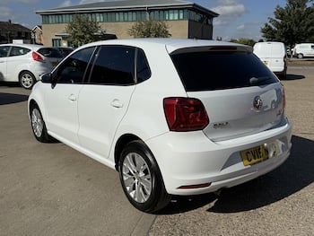 Used Volkswagen Polo 2015 for sale - 79691977: Photo
