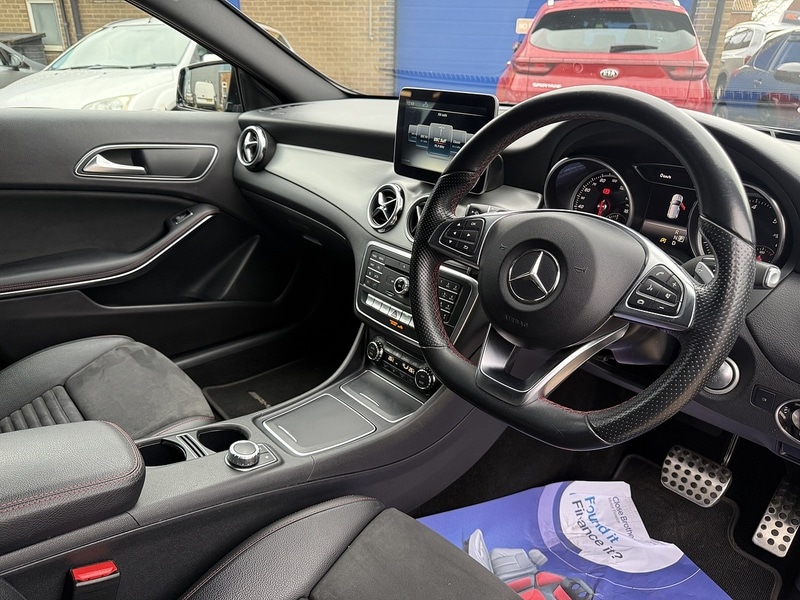 Used Mercedes-Benz GLA 2017 for sale - 77547800: Photo 15