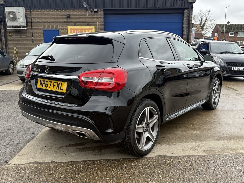 Used Mercedes-Benz GLA 2017 for sale - 77547800: Photo 2