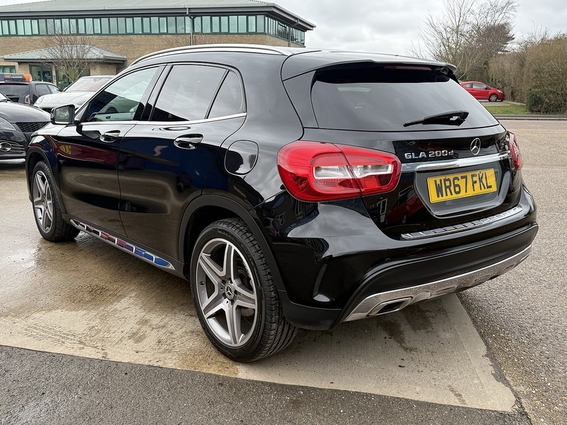Used Mercedes-Benz GLA 2017 for sale - 77547800: Photo 4