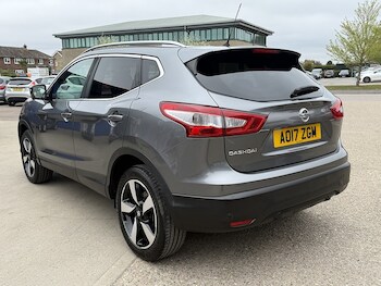 Used Nissan Qashqai 2017 for sale - 78083651: Photo